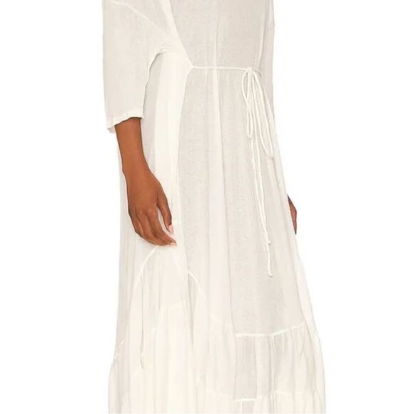 NWT Free People Beach Sun Seeker Oversized Ruffle Tier Hem Maxi Dress Size M - Picture 3 of 5